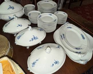 Large setting of Royal Copenhagen Juliane Marie 80+ pieces inc several serving pieces, one chip on largest platter