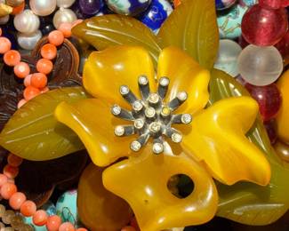 Bakelite or plastic...