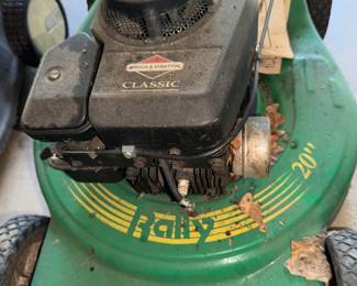 Rally w/ Briggs & Stratton engine Lawn Mower 20" deck