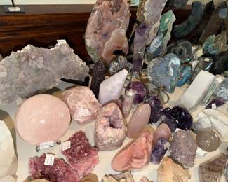 More Pink quartz, Amethyst,