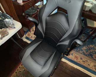 Gaming Chair Staples EMERGE Vortex