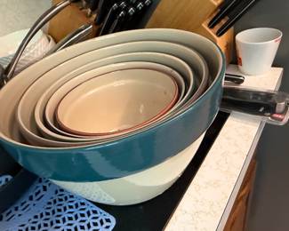 Ceramic Nesting bowls