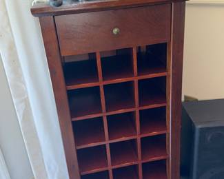 Wine cabinet