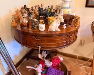 Round wood drum table with figurines