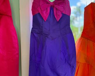 Purple vintage party dress with bow