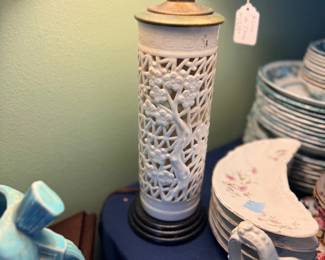 Pierced white ceramic table lamp