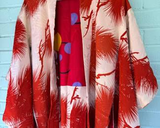 Red printed kimono robe