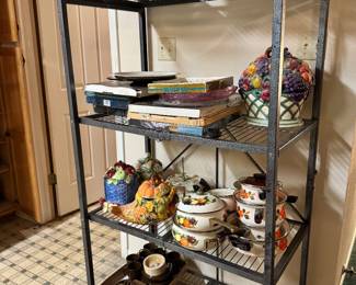 Kitchen cookware & more