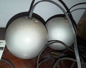 cool atomic lamp