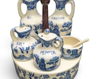 Blue Willow Cruet Set