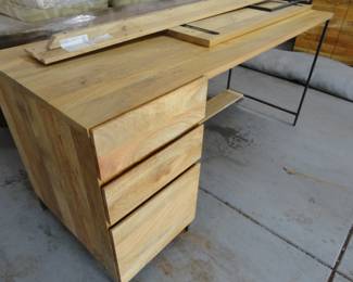 Desk shown without the L shape attached
