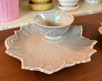 Steubenville Pottery Woodfield Leaf Dish with Bowl