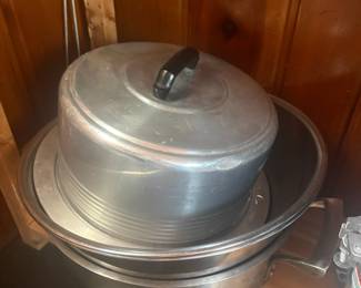 Vintage Regal Ware Aluminum Multi-Tiered Cake Carrier/Server