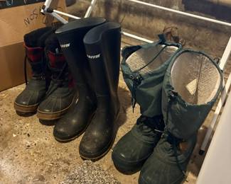 Baffin Winter Boots and Rubber Boots Set