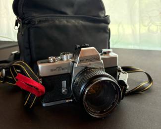 Minolta SRT 201 35mm SLR Camera with 50mm f/1.4 Lens and Bag