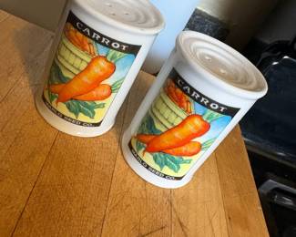 Marlo Seed Co. Carrot Salt and Pepper Shakers