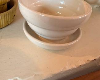 Cream Ceramic Planter Pot with Saucer
