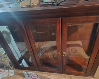 Ethan Allen British Classic sideboard in a dark wood finish. Comes in 2 pieces.
