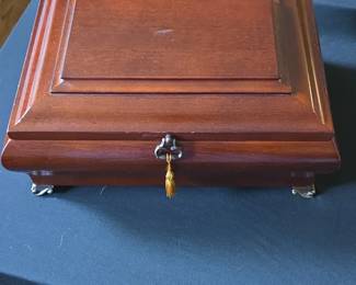 Bombay Company Music Jewelry Box