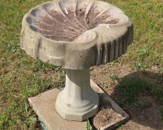 Scalloped Concrete Bird Bath