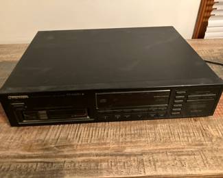 Pioneer cassette player