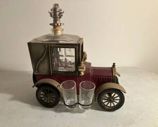 1918 Ford w decanter and 4 shot glasses