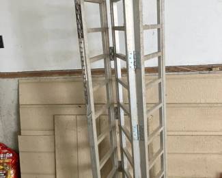 U.S. General tri-fold aluminum ramp