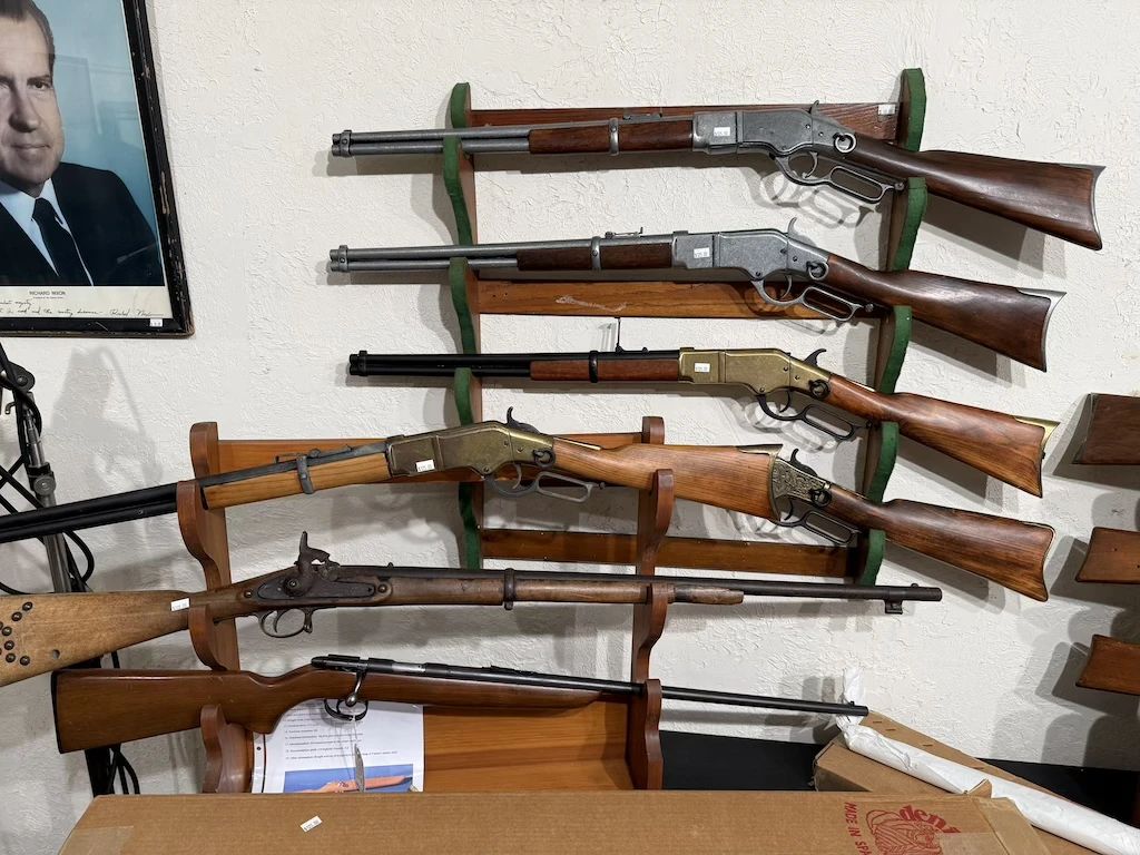 Denix Reproduction Western Rifles