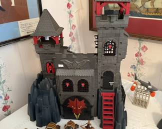 Playmobil Red Dragon Castle