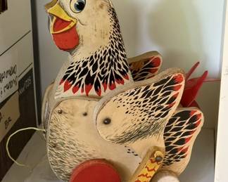 Vintage Child's Pull Chicken Toy