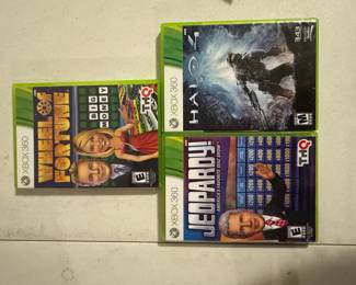 Xbox 360 Video Game Bundle (Halo 4, Jeopardy!, Wheel of Fortune)