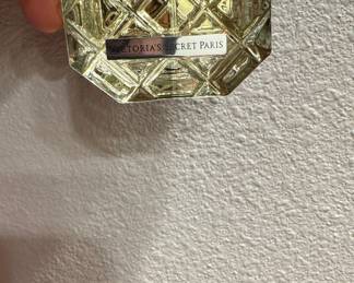 Victoria's Secret Bombshell Paris Eau de Parfum