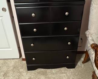 Signature Design by Ashley Shay Black 5-Drawer Chest