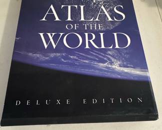 Oxford Atlas of the World Deluxe Edition