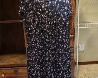 Black Floral Print Dress