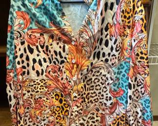 ChicMe Women's Printed Button-Up Shirt