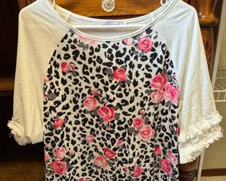 Misslook Women's Leopard Rose Print Raglan T-Shirt
