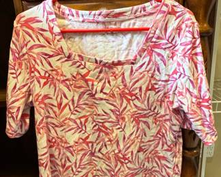 Croft & Barrow Women's Leaf Print T-Shirt - Pink/Red