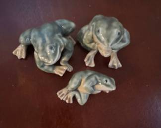 Set of 3 Glazed Ceramic Frog Figurines
