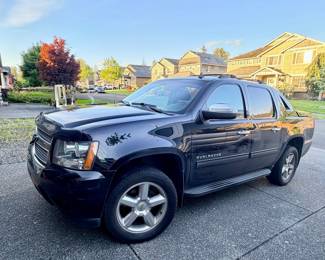 2013 Chevrolet Avalanche LTZ Black Diamond