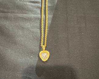 Gold Heart Pendant Necklace with Diamonds