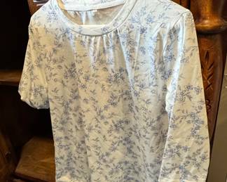 Croft & Barrow Quilted Vest and Floral Print Top