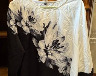 Women's Black and White Floral Print Asymmetrical Blouse