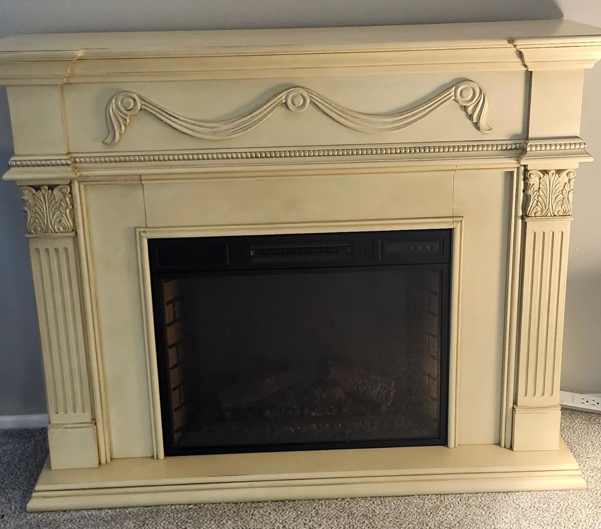 Real Flame Kristine Antique White Electric Fireplace