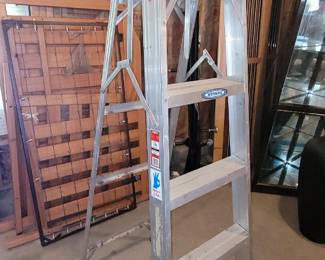 6ft Aluminum Ladder