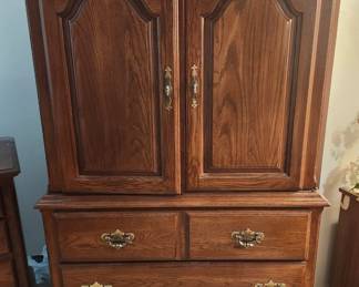 Thomasville Armoire