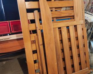 Wood Childs Day Bed