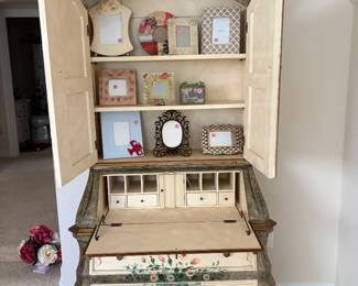 Secretary desk