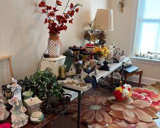 Vintage and modern decor, housewares, linens and pottery
