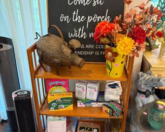Vintage and modern decor, housewares, linens and pottery
